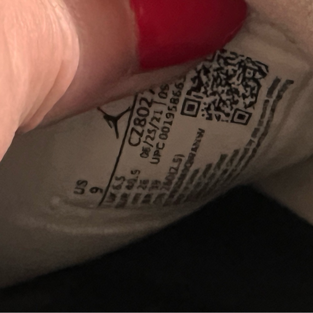 Jordan White and Red Nola Slide Sandals, women’s Size 9 - Picture 6 of 7